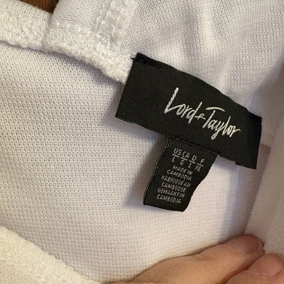 Lord & Taylor top - size L - Picture 3 of 5